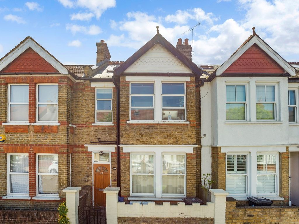 2 bed flat for sale in Balfour Road, Northfields, Ealing W13, £485,000