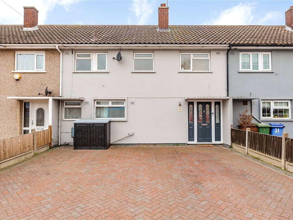 3 bed terraced house for sale in Crawford Avenue, Grays RM16 Zoopla
