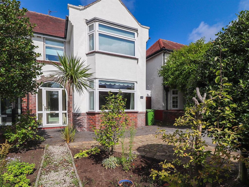 3 bed semidetached house for sale in Rectory Road, Churchtown
