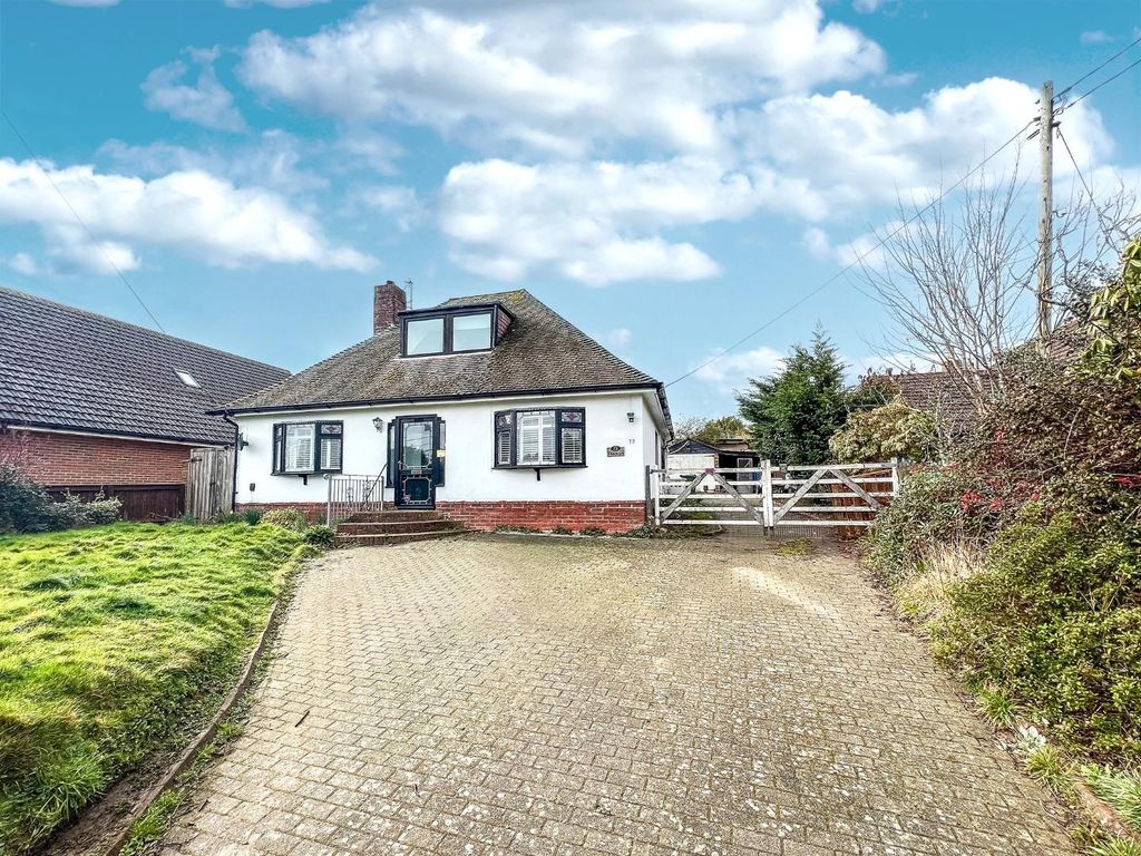 4 bed detached house for sale in Church Road, Wootton Bridge, Ryde PO33