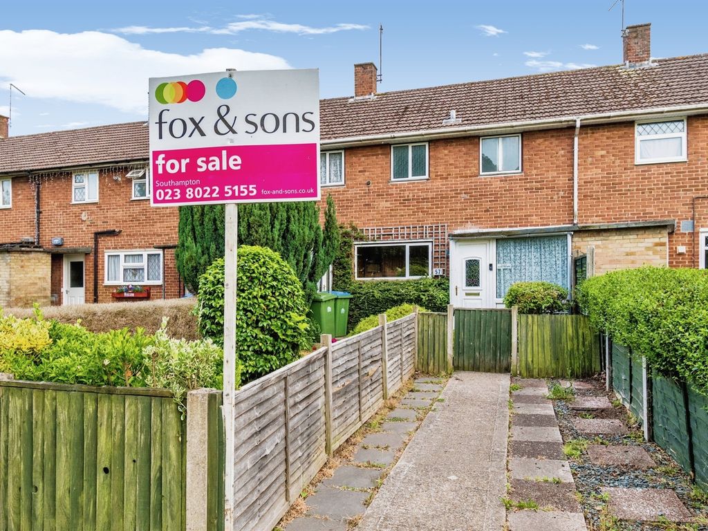 3 bed terraced house for sale in Cromer Road, Southampton SO16, £