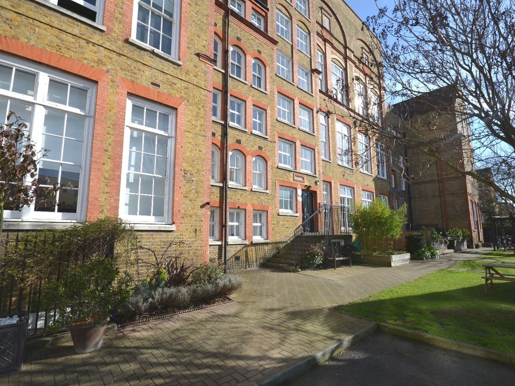 3 bed flat to rent in Blackheath Road, London SE10 Zoopla