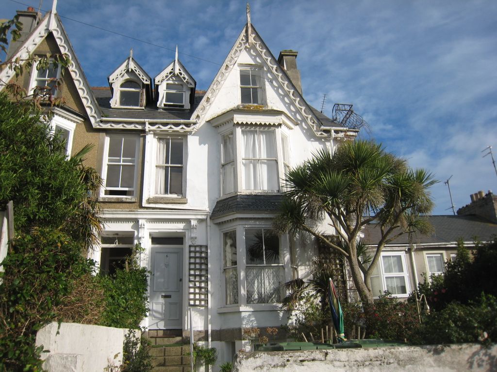 Studio to rent in Penlee View Terrace, Penzance TR18 Zoopla