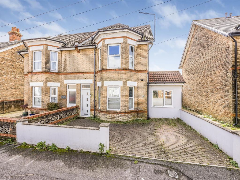 4 bed semidetached house for sale in Avon Road, Bournemouth BH8, £