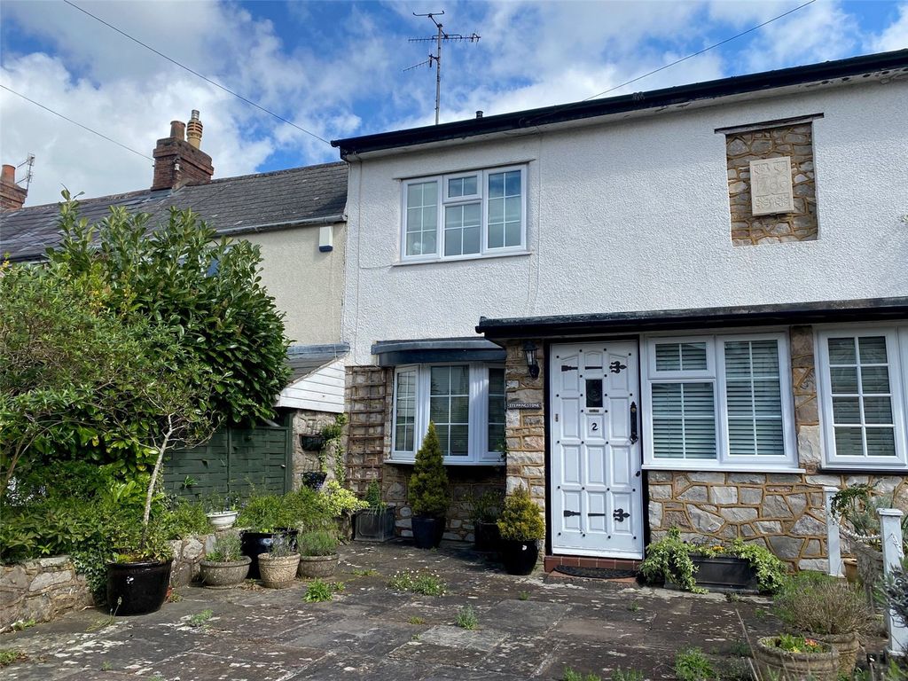 2 bed terraced house for sale in Stoke Cottages, Stoke Hill, Stoke