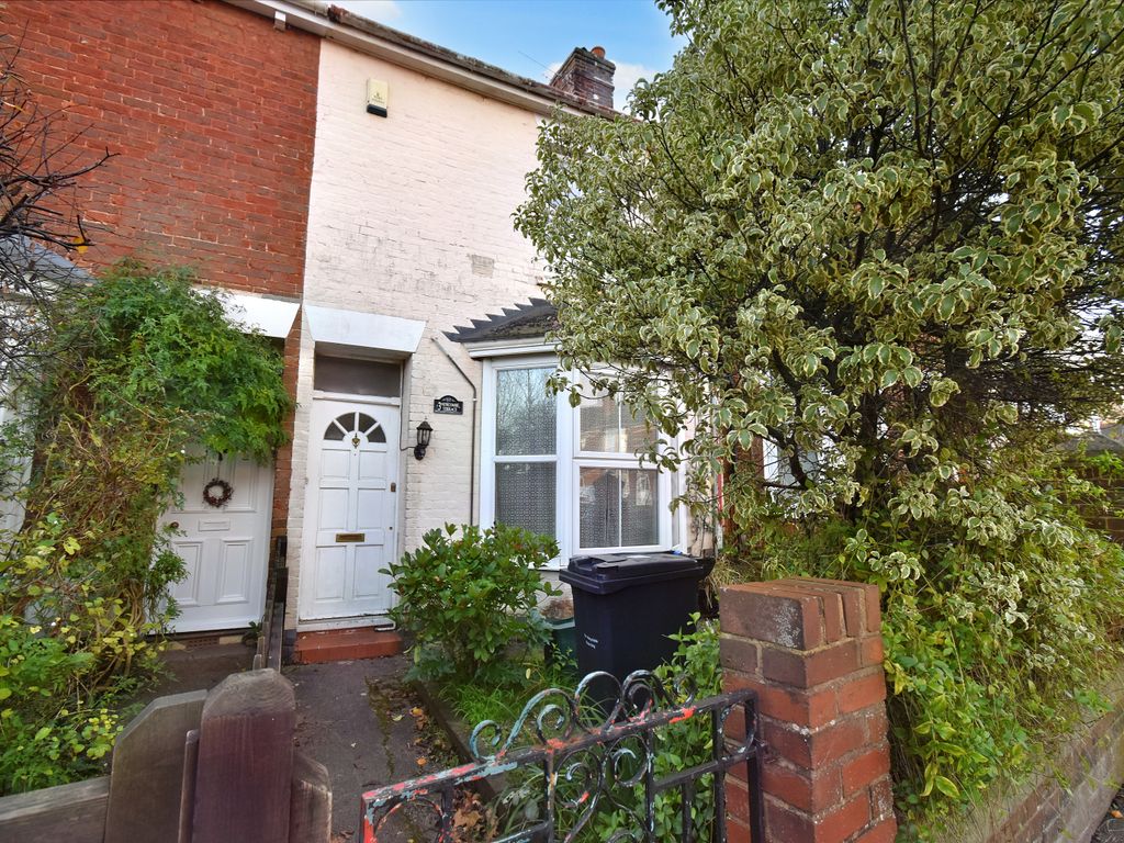 Newcombe Terrace, Exeter EX1  