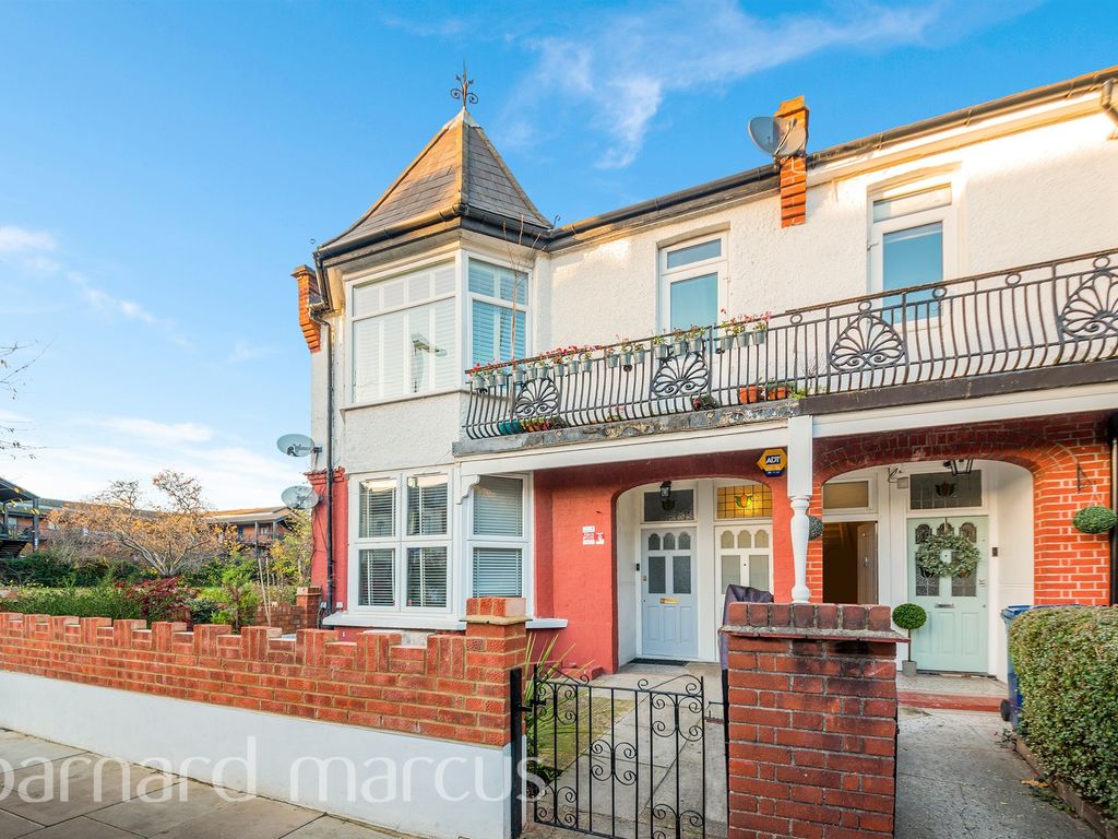 4 bed flat for sale in Southfield Road, London W4 Zoopla