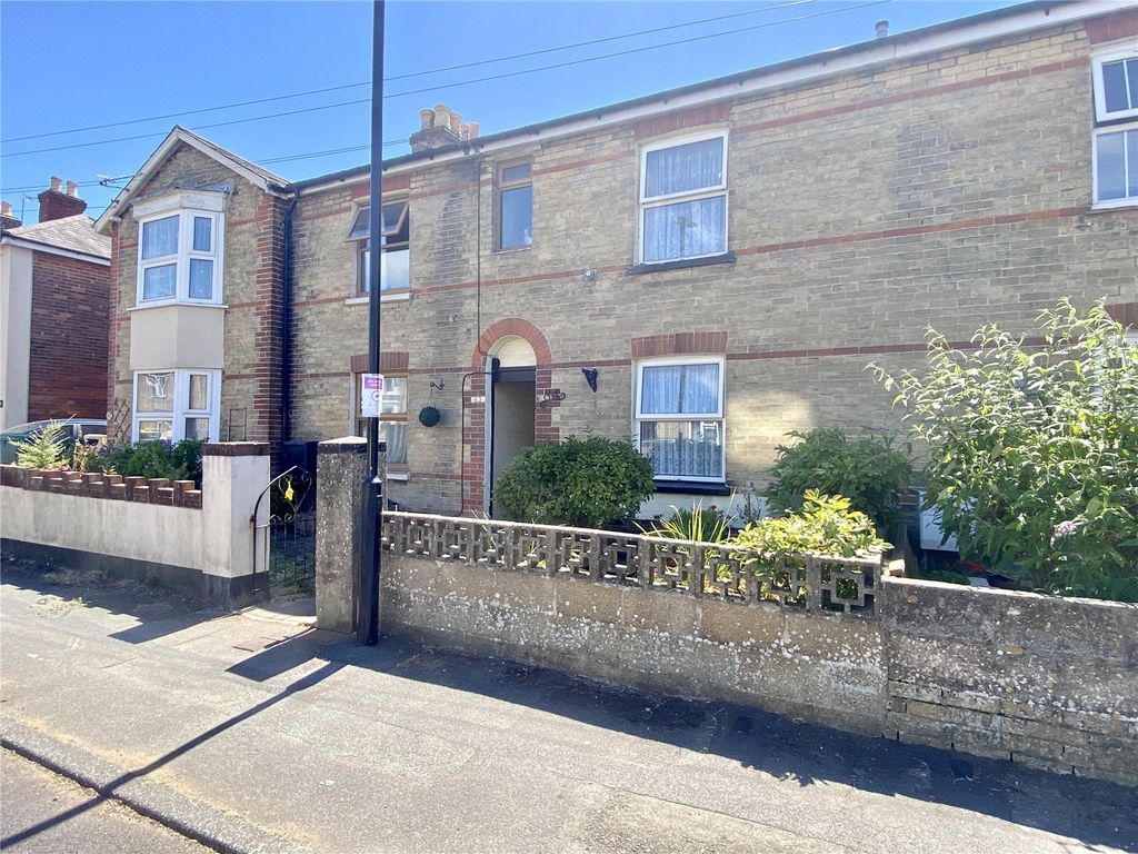 2 bed end terrace house for sale in Arthur Street, Ryde PO33 Zoopla