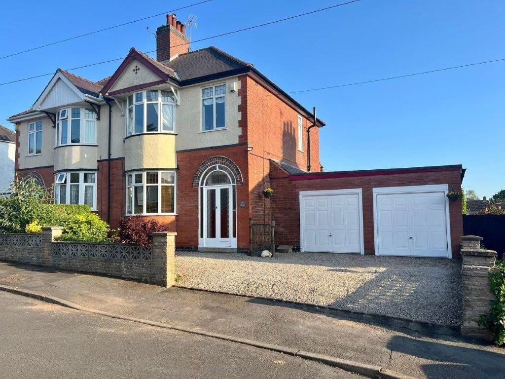 3 bed semidetached house for sale in Linden Road, Hinckley LE10 Zoopla