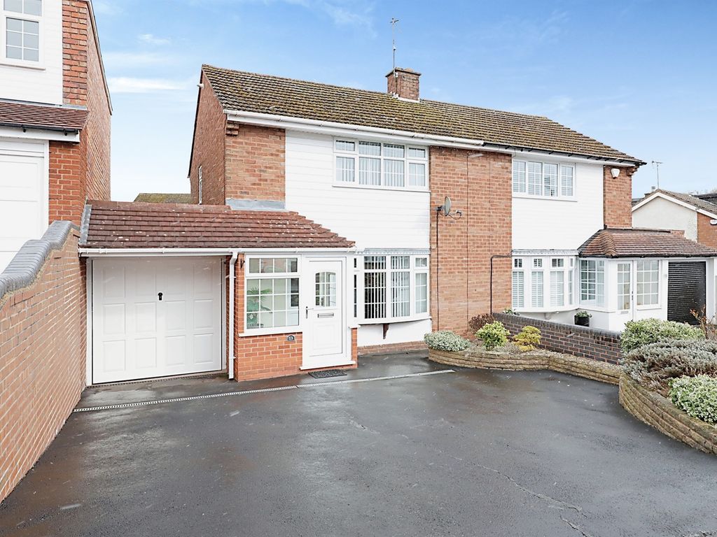2 bed semidetached house for sale in St. Johns Road, Essington