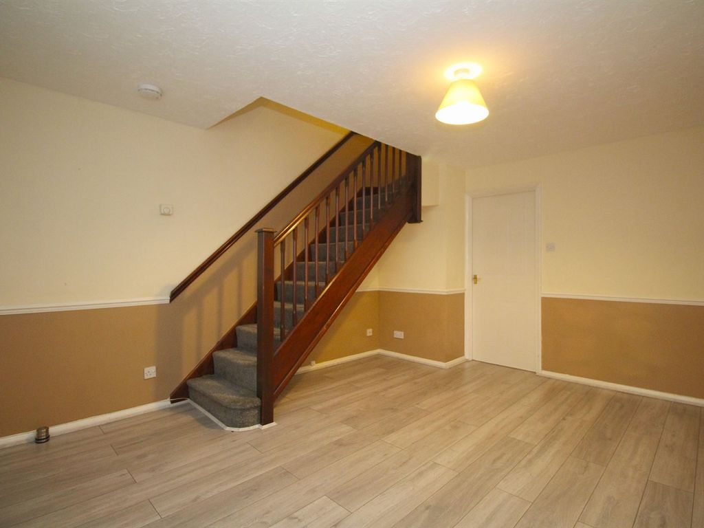 2 bed semidetached house to rent in Speeds Pingle, Loughborough LE11