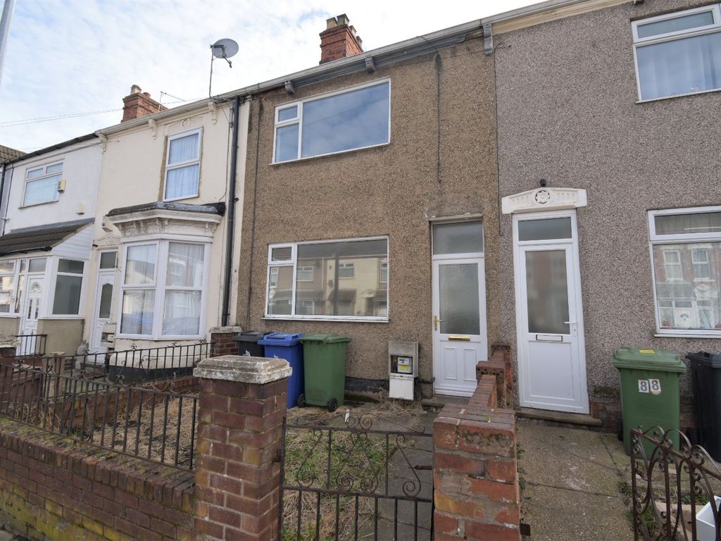 3 bed terraced house to rent in Patrick Street, Grimsby, Lincolnshire