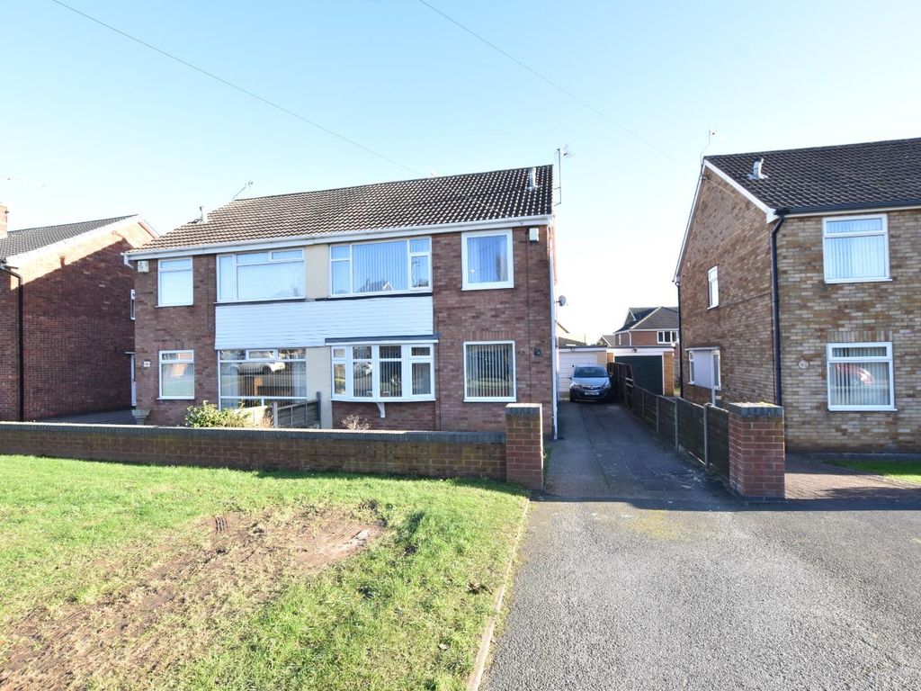 3 bed semidetached house for sale in Copse Road, Scunthorpe DN16, £