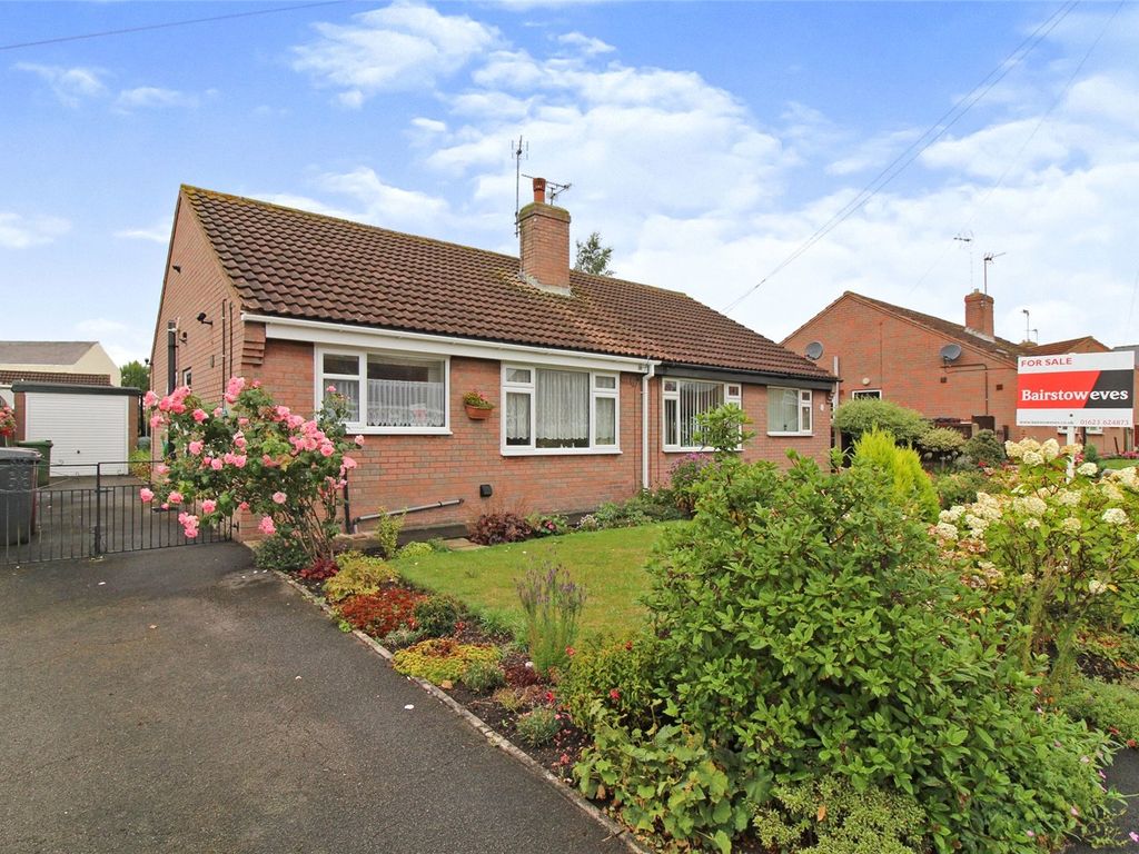 2 bed bungalow for sale in Verney Way, New Houghton, Mansfield NG19