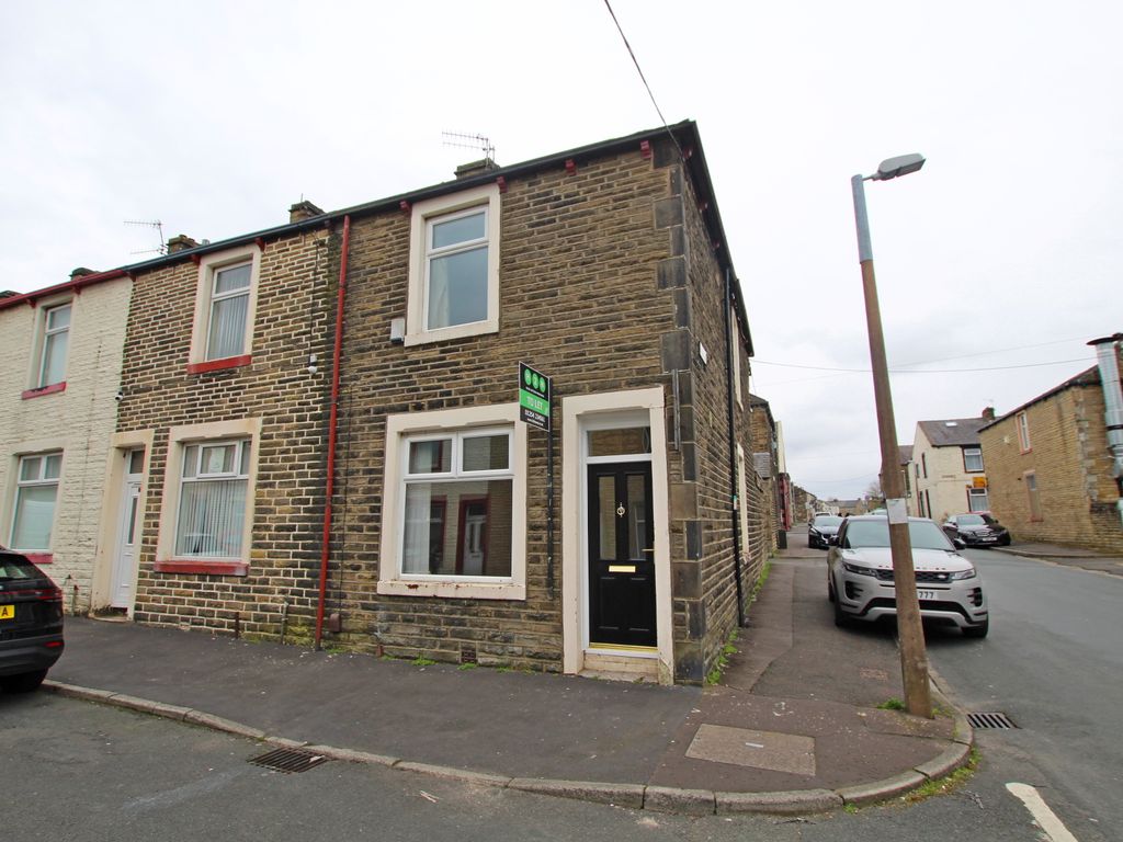 2 bed end terrace house to rent in Redvers Street, Burnley BB10 Zoopla