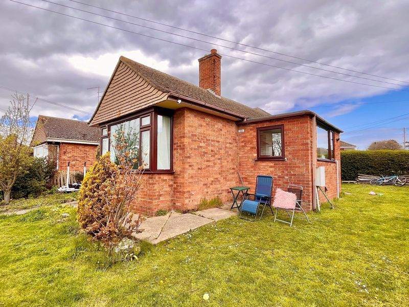 3 bed semidetached bungalow for sale in Norwich Road, CaisterOnSea