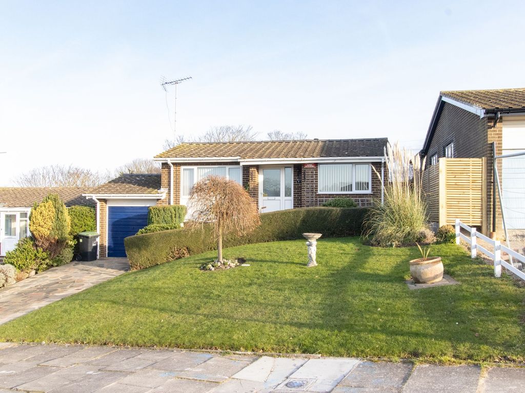 2 bed detached bungalow for sale in Boughton Avenue, Broadstairs CT10