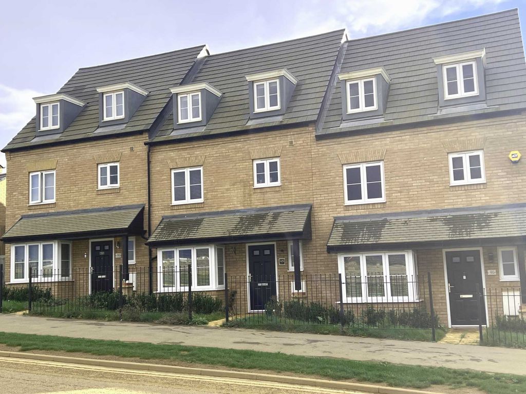 Driver Way, Wellingborough NN8