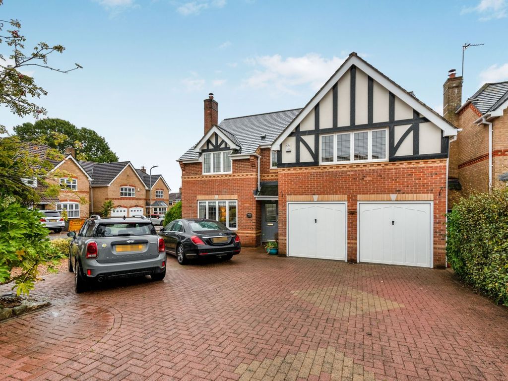 5 bed detached house for sale in Priory Drive, Newport NP18 Zoopla