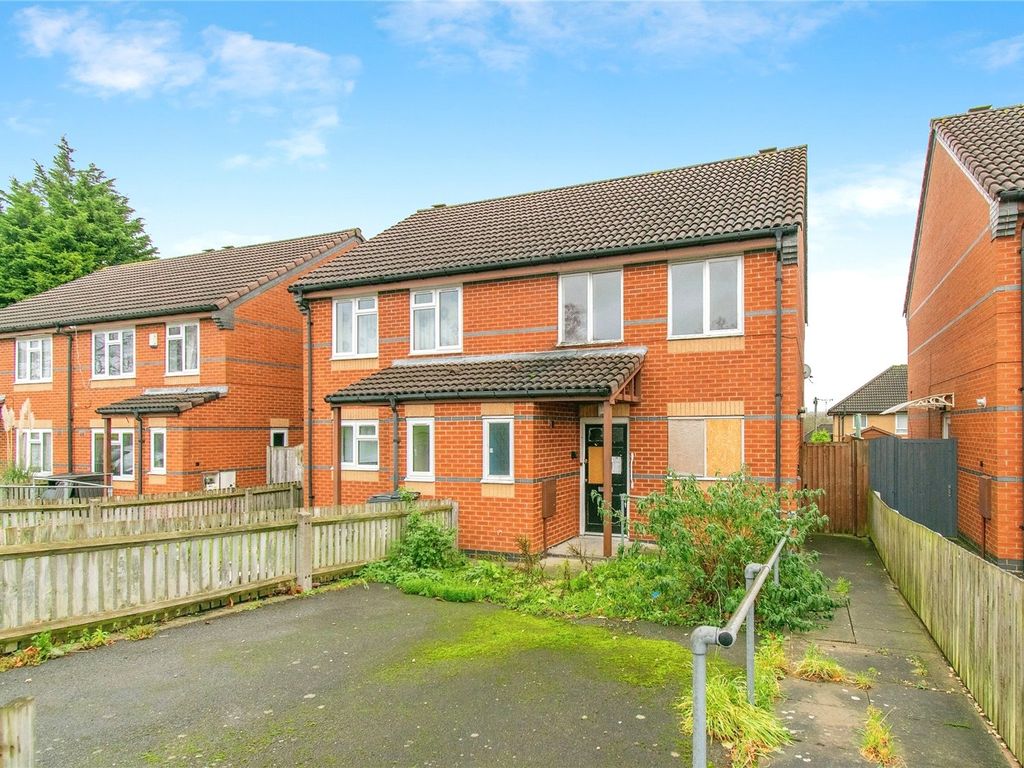 2 bed semidetached house for sale in Uplands Road, Leicester