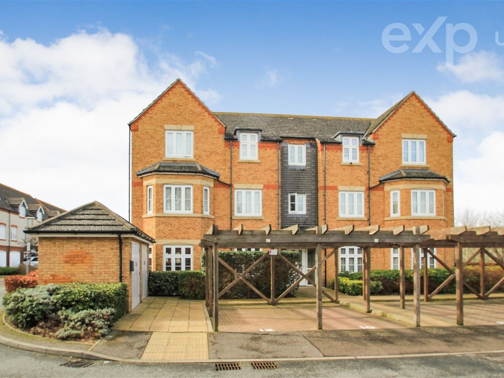 2 bed flat for sale in Quarry Close, Gravesend DA11 Zoopla