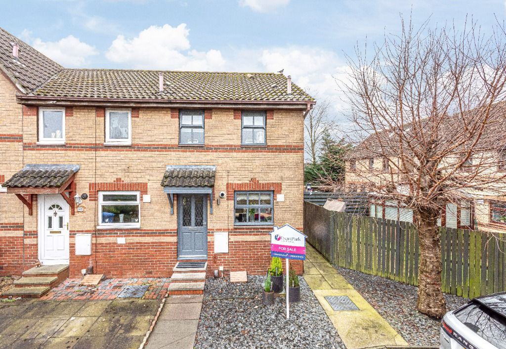 2 bed terraced house for sale in Fulmar Brae, Livingston, West Lothian