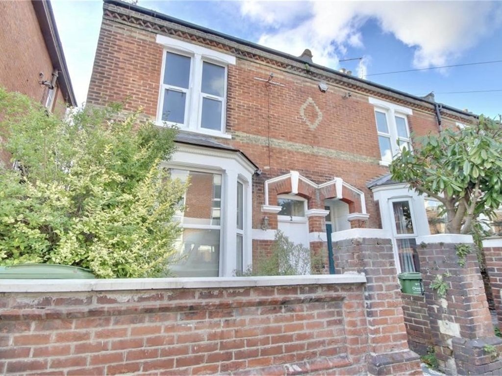 4 bed end terrace house for sale in St Peters Grove, Southsea PO5 Zoopla