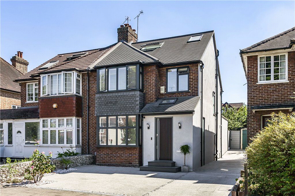 Fosse Way, Ealing W13  