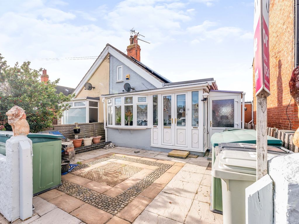 1 bed semidetached bungalow for sale in St. Andrews Road, Mablethorpe LN12 Zoopla