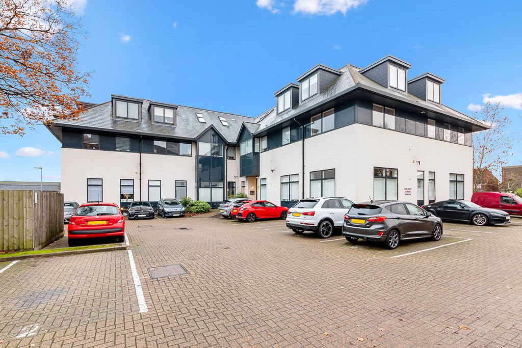 2 bed flat for sale in Tanner House, Challenge Court, Leatherhead