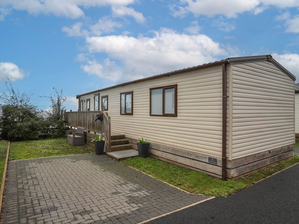 2 bed lodge for sale in Torquay Road, Shaldon, Teignmouth TQ14, £