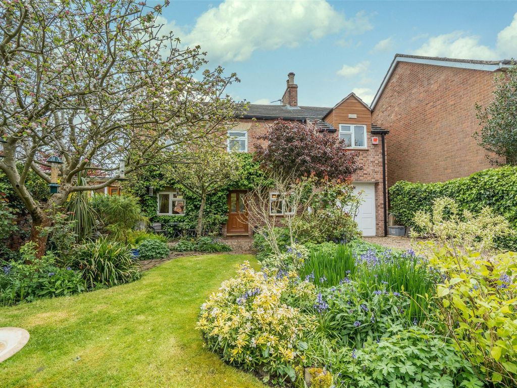 4 bed detached house for sale in Tole Cottage, Main Street, Kirby Bellars, Melton Mowbray LE14
