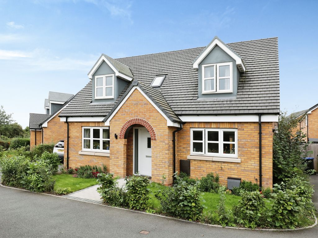 3 bed detached house for sale in Avon Way, BidfordOnAvon, Alcester