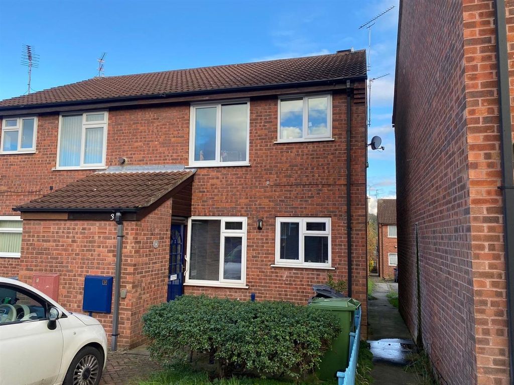 1 bed flat to rent in Gresley Court, York YO26, £850 pcm Zoopla