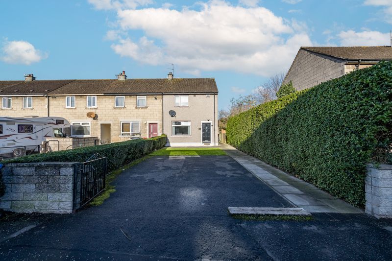 2 bed terraced house for sale in Ballindean Place, Dundee DD4, £115,000