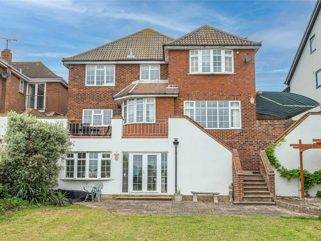 4 bed detached house for sale in Lodwick, Shoeburyness, Essex SS3, £