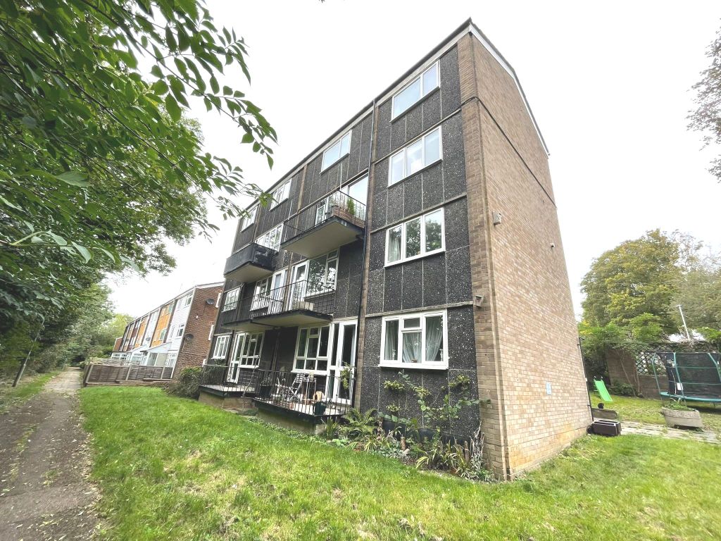 1 bed flat for sale in Valleyside, Hemel Hempstead HP1, £155,000 Zoopla