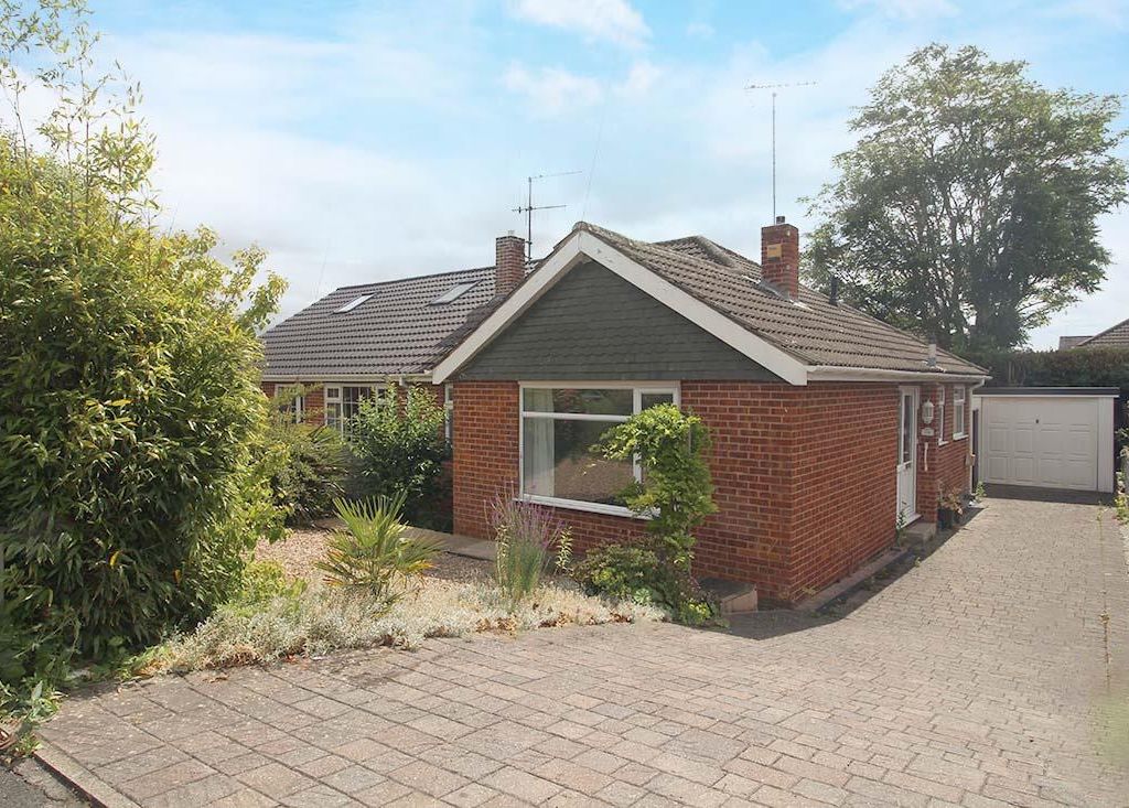 2 bed bungalow to rent in Aspin Park Drive, Knaresborough HG5 Zoopla