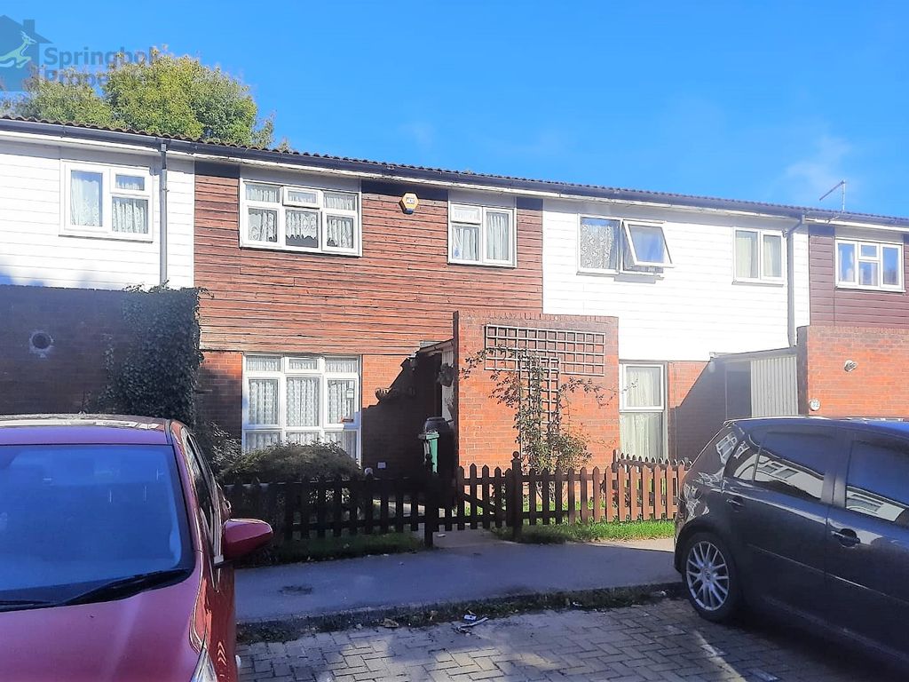 Staplecross Court, Salvington Road, Crawley, West Sussex RH11