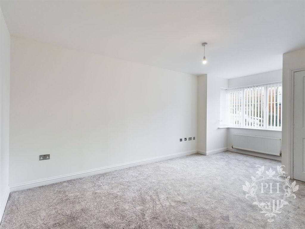 Southwold Close, Redcar TS10  