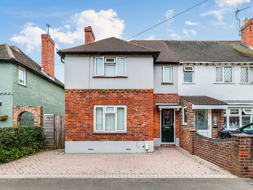 3 bed end terrace house for sale in Salterns Avenue, Southsea PO4 Zoopla