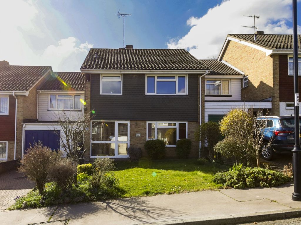 4 bed terraced house for sale in Boundary Way, Croydon CR0, £600,000