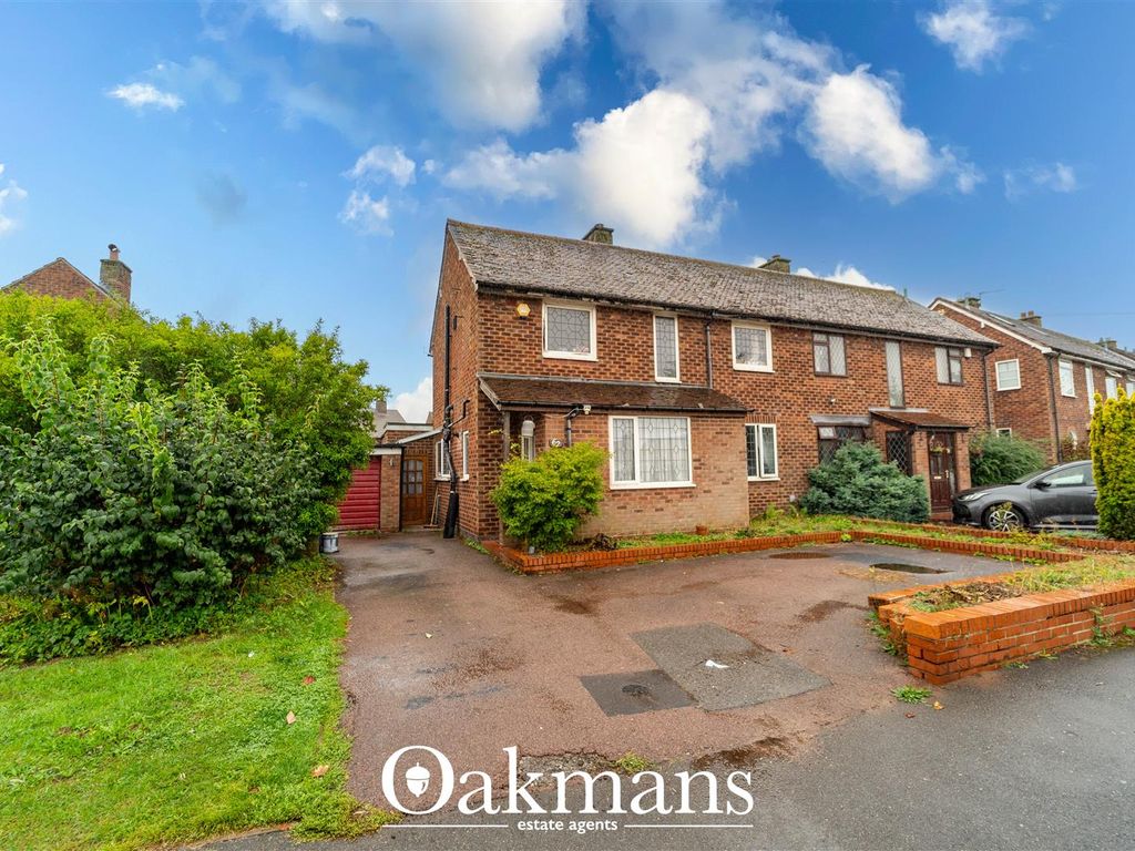 3 bed semidetached house for sale in Cornyx Lane, Solihull B91, £