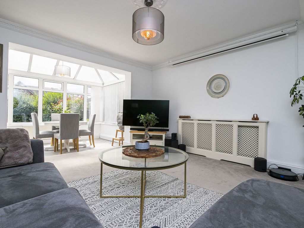 2 bed semidetached house for sale in Lower Queens Road, Buckhurst Hill