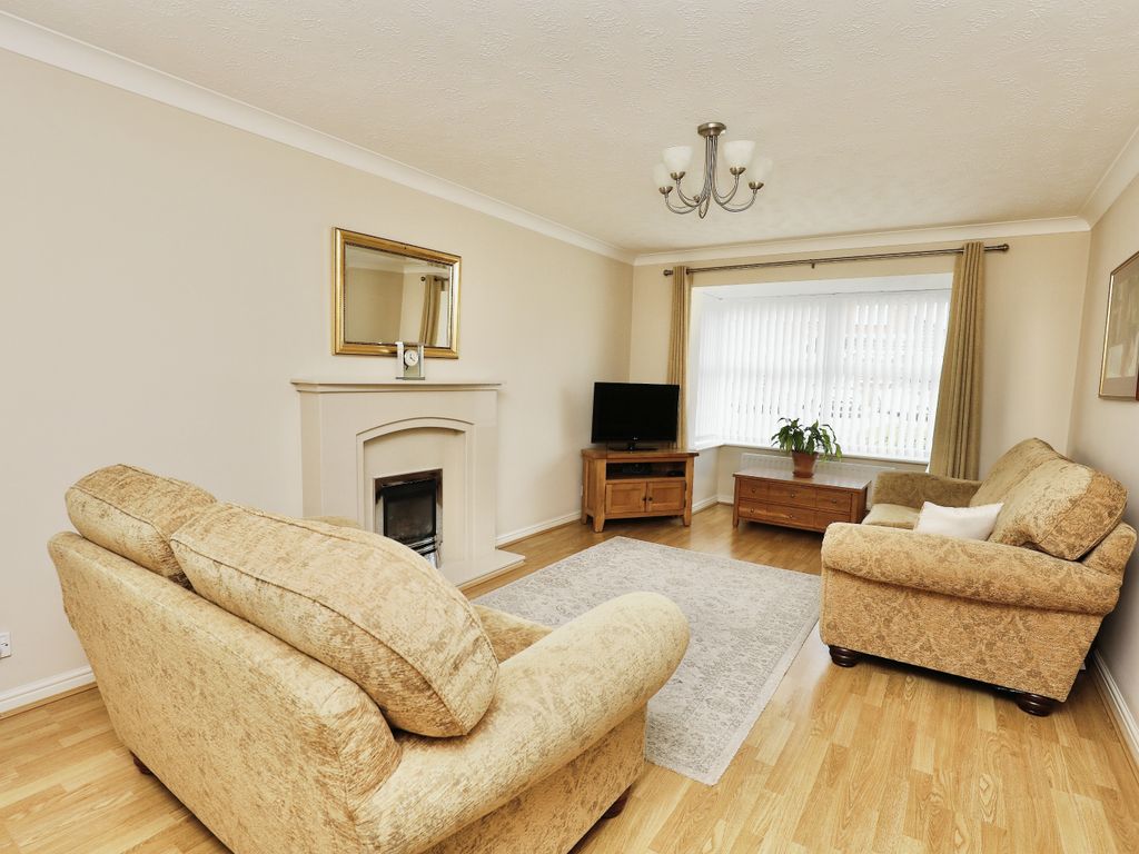 4 bed detached house for sale in Farnborough Grove, Liverpool L26, £