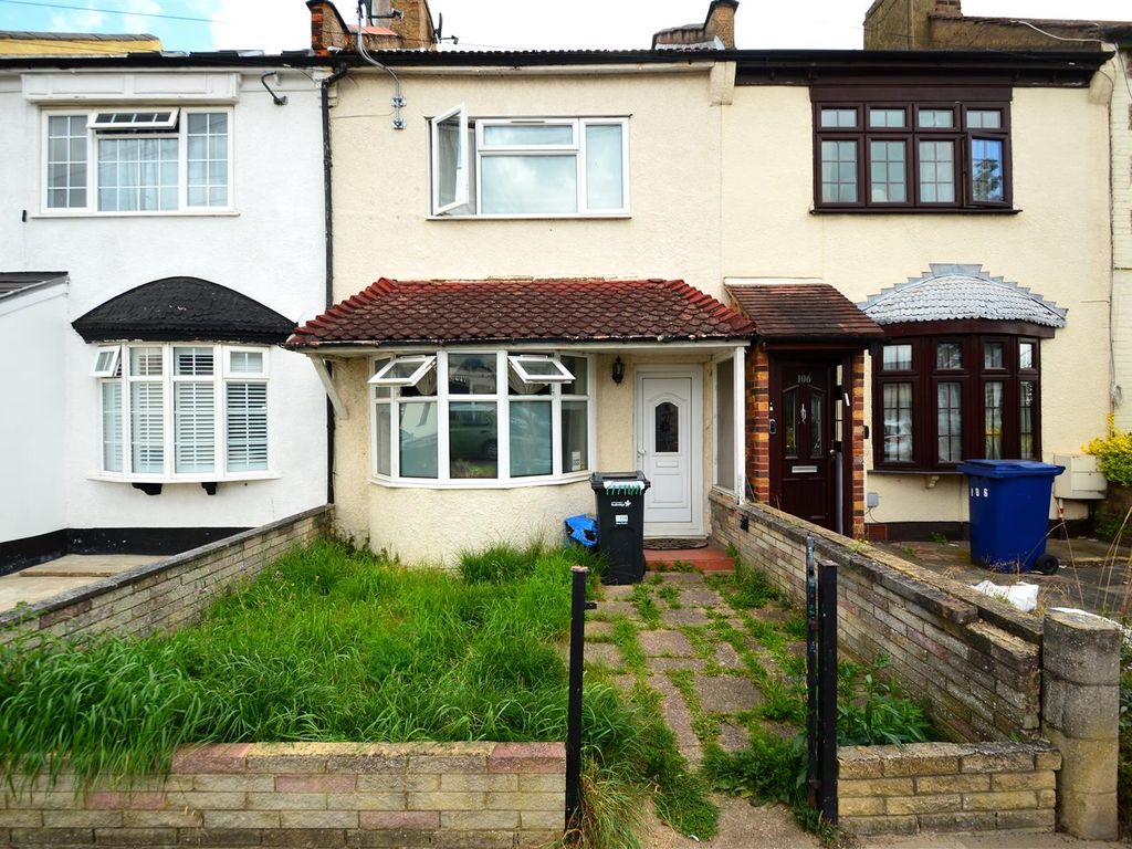 2 bed terraced house for sale in Inglehurst Gardens, Redbridge IG4, £