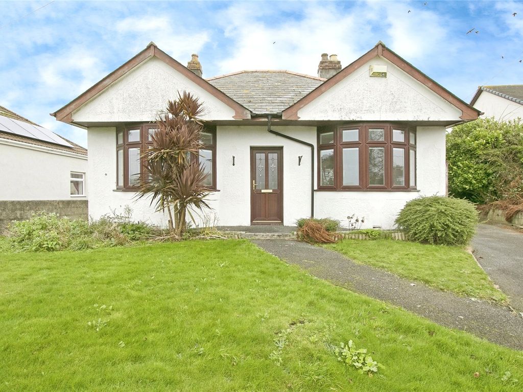 3 bed bungalow for sale in Higher Broad Lane, Redruth, Cornwall TR15, £