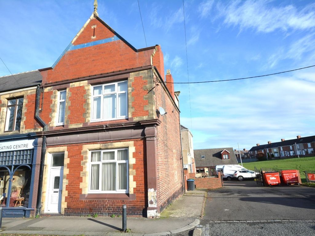 4 bed end terrace house for sale in Collingwood Street, Coundon,