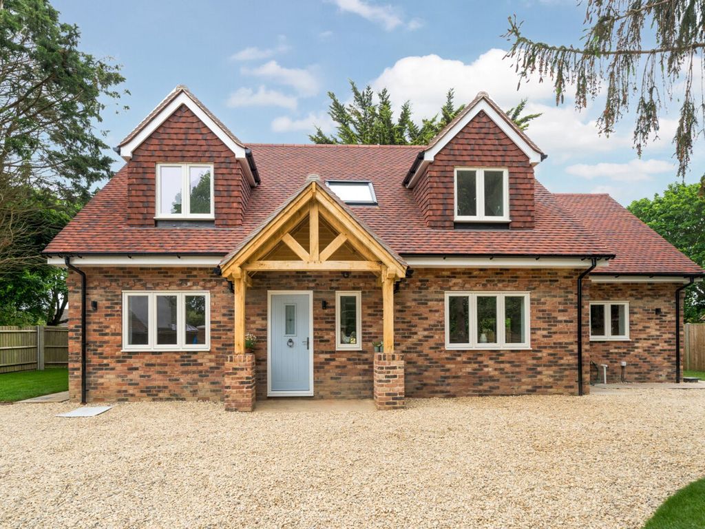 New home, 3 bed detached house for sale in Margaret Close, Bognor Regis