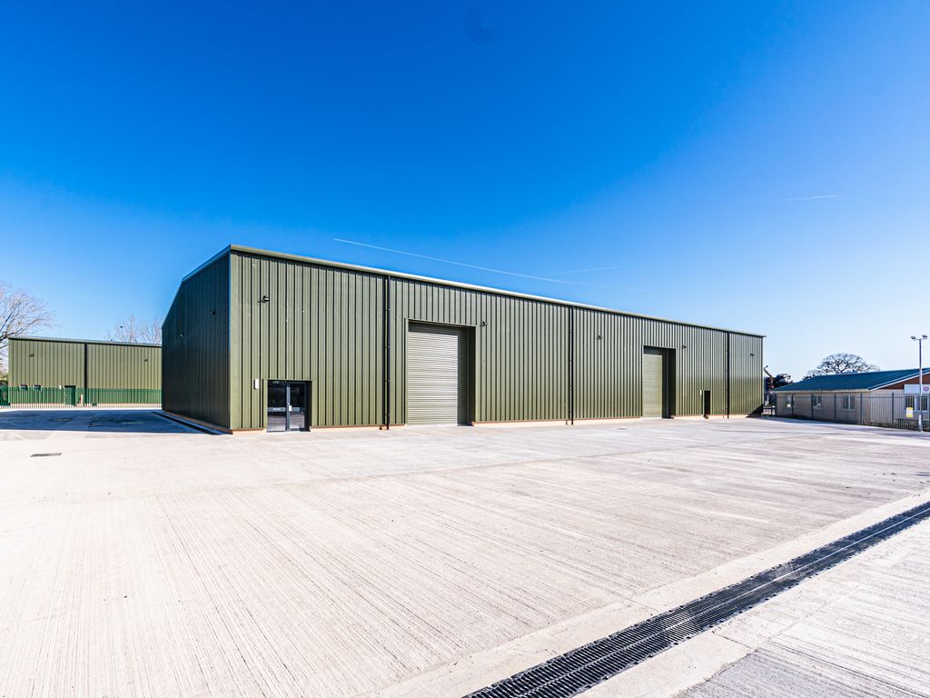 Warehouse to let in Unit B, Gibbs Marsh Trading Estate, Sturminster
